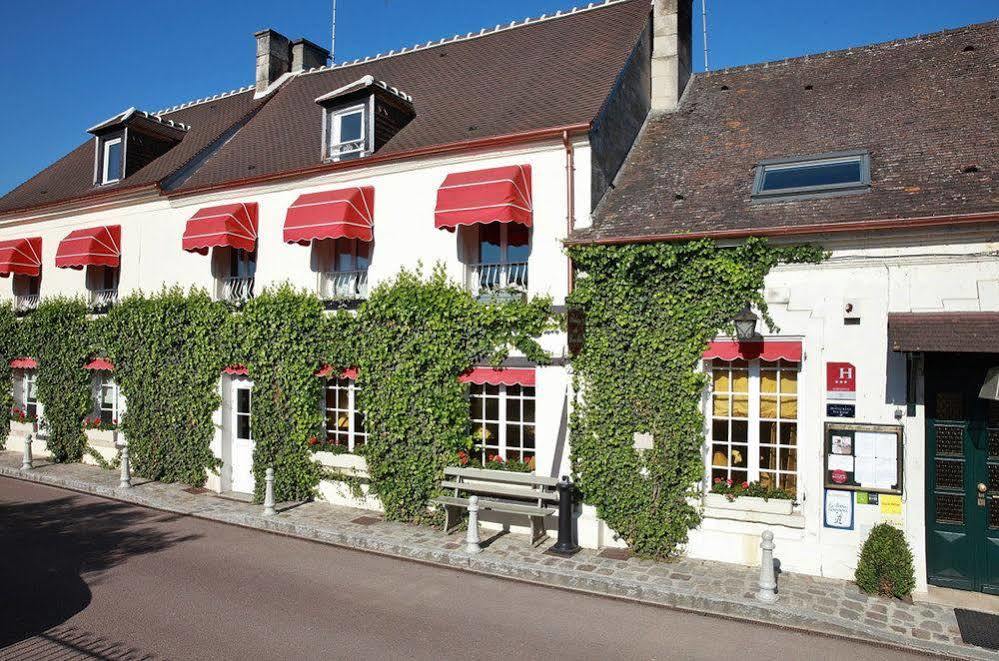 מלון Saint-Jean-aux-Bois  Auberge A La Bonne Idee מראה חיצוני תמונה
