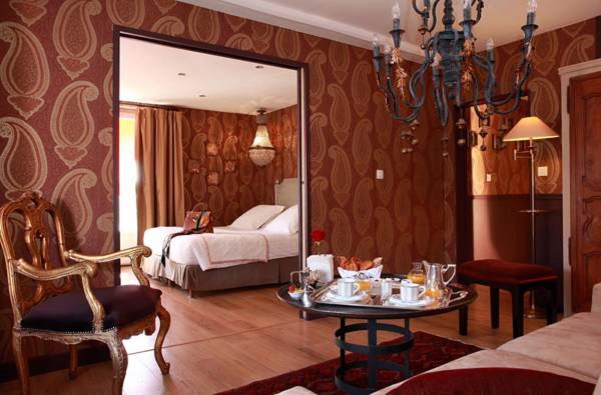 מלון Saint-Jean-aux-Bois  Auberge A La Bonne Idee מראה חיצוני תמונה